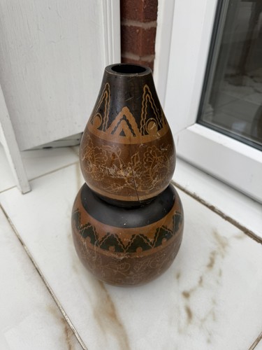Heavy flower plant - heavy, wooden