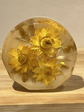 Vintage  Lucite Chrysanthemum