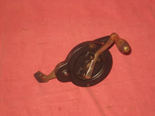 Singer sewing machine - , winding