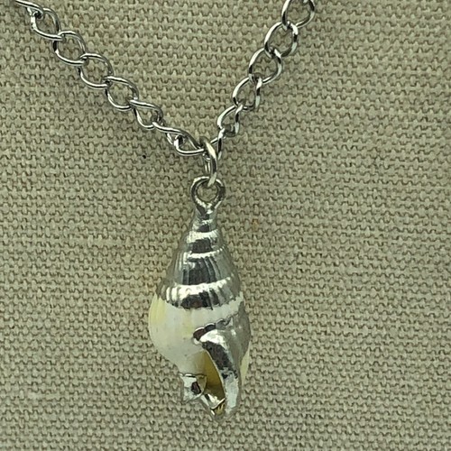 Shell pendant necklace silver - pendant,