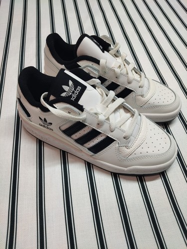 Adidas forum low white - low,