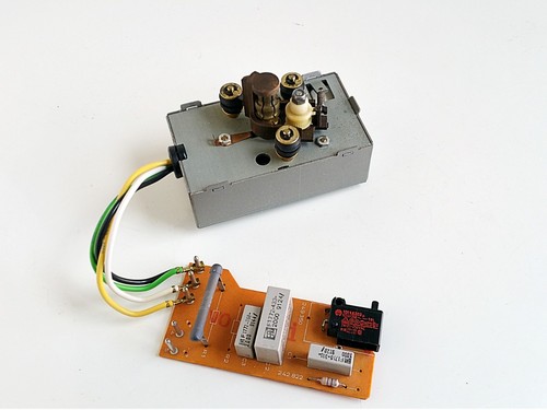 Dual turntable motor and power - dual,