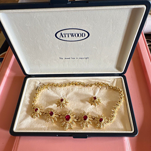 Attwood jewellery set necklace - attwood,