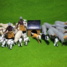 BRITAINS farm - Sheep lambs rams ewes sheepherd sheepdog & UNBRANDED kennel