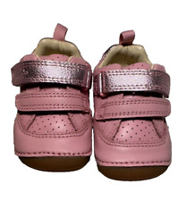 Clarks Baby Leather Bootie UK 2 G / 17.5 Pink First Pre Walking Riptape