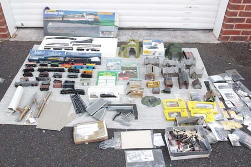 Gauge model trains job - 00, lot