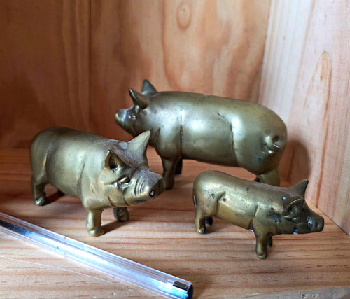 Set metal pig figurines - pig,