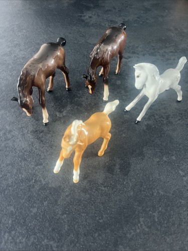 Beswick foals bundle - foals,