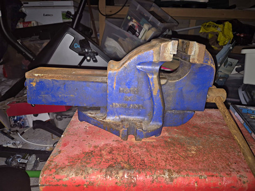Record mechanic s vice - no,
