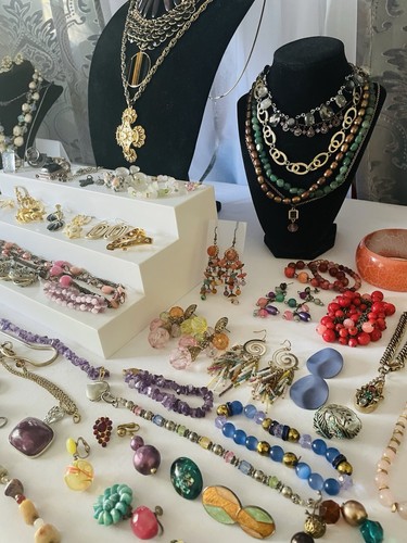Jewelry addicts vintage - addicts!,