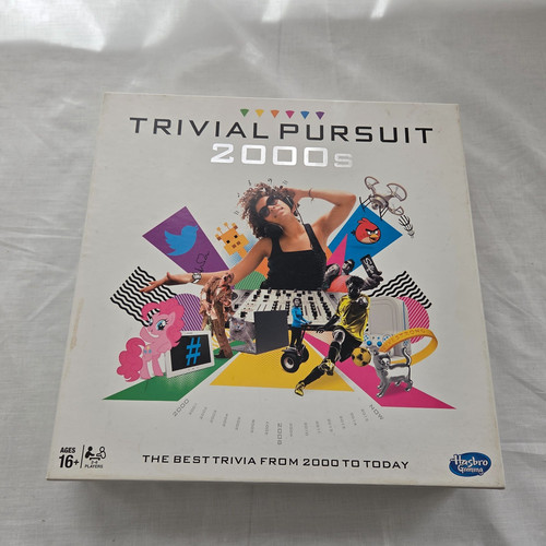 Hasbro trivial pursuit 2000s - hasbro,