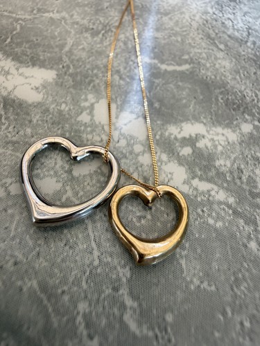 9ct gold chain and - gold, pendant