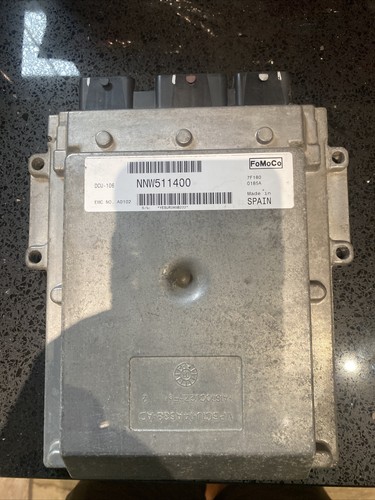 Land rover defender tdci - land, 2,4