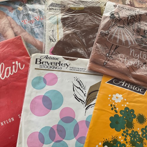 Vintage stockings pairs - x, 6