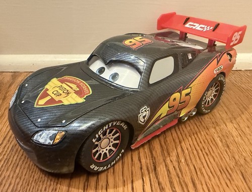 Lightning mcqueen hudson - lightning,