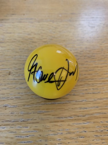 Steve davis signed snooker - steve,