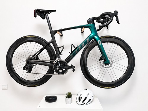 Road gravel and cyclo cross - road,, cyclo-cross