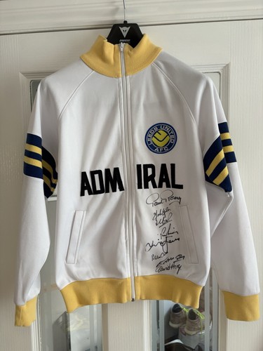 Leeds united signed - united,