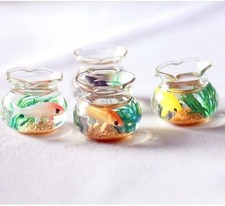 2 Pcs Miniature Fish Tank Toy