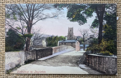 Entrance ingleton village - to,