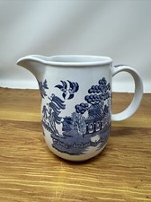 Willow pattern jug - 5.5, inch