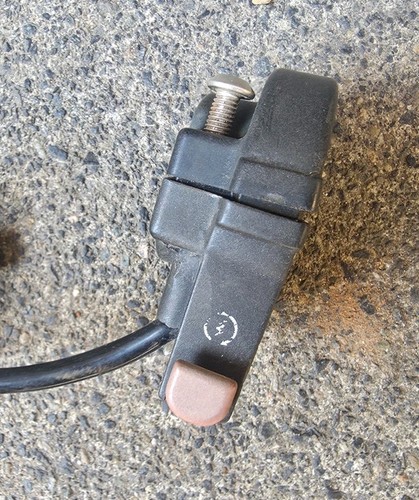 Cbr125 right side switch - cbr125, a