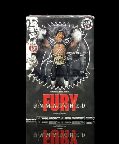 Wwe hulk hogan signed - hulk,