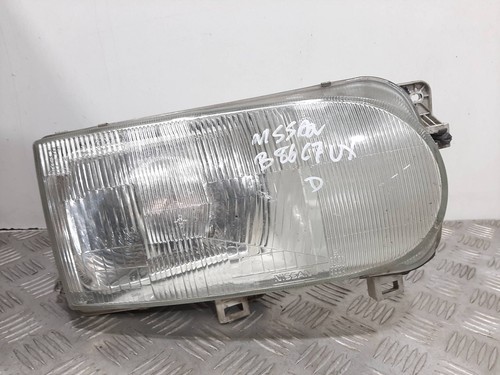 260107c009 right headlight - headlight, /