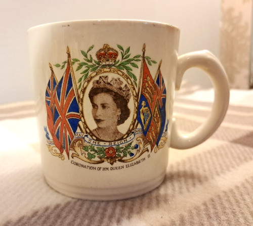Queen elizabeth - queen, 11