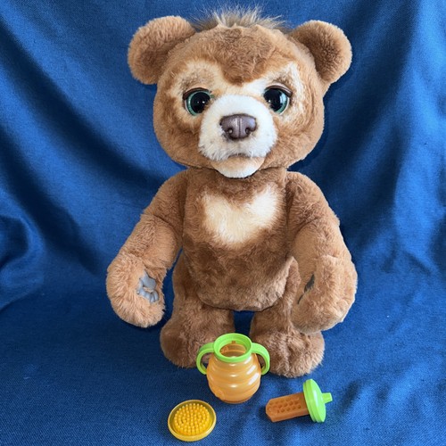Hasbro furreal cubby the - hasbro,