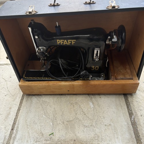 Pfaff sewing machine heavy - pfaff,