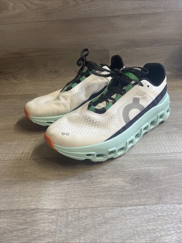 Cloud monster white teal - on,