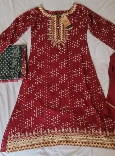 Brand new truoser - new,