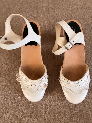 Swedish hasbeens white fringed - swedish,
