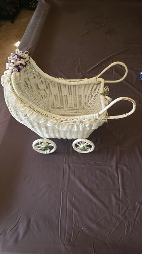 Vintage white wicker rattan - vintage,