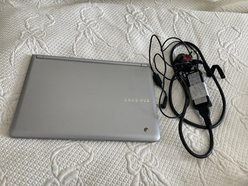 Samsung chromebook xe3303c12 - chromebook,