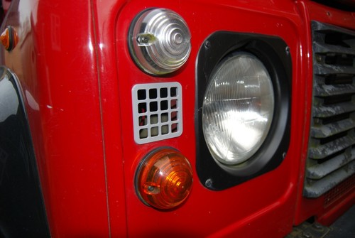 Land rover defender horn vent - defender,