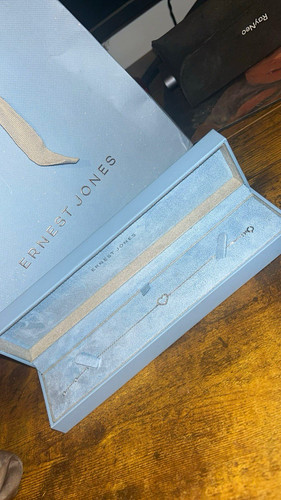 Ernest jones 9ct gold diamond - 9ct,