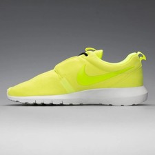 Nike Roshe Run NM Volt