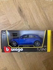 Burago Porsche Macan GTS