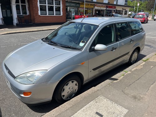 Ford focus estate 2000 6 - ford,