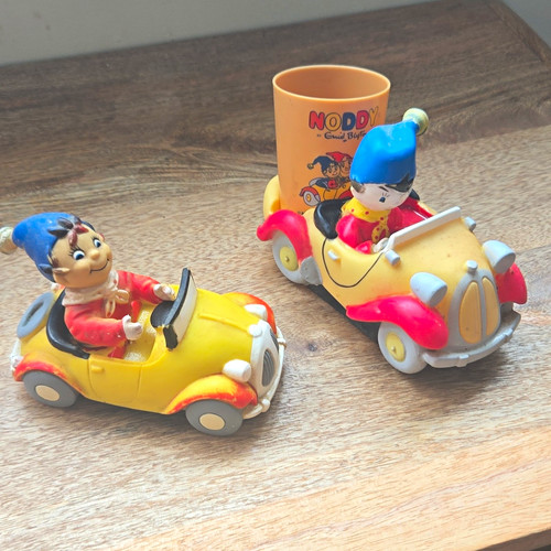 Noddy pull back plastic - noddy, toy