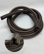 Jaguar E-Type Bonnet Landing