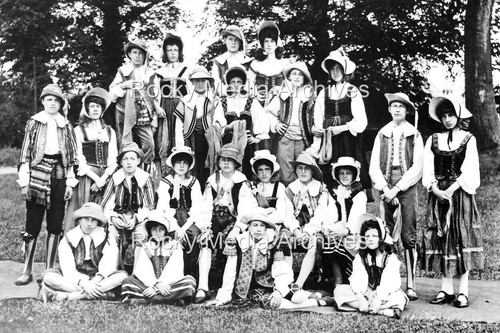 Iqw social history morris - social, history,
