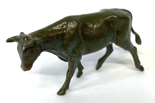 Lovely small antique bronze - lovely,