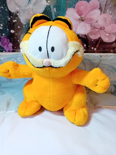 Vintage garfield soft toy by - soft,