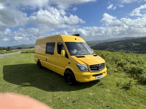 Mercedes sprinter van - mercedes,