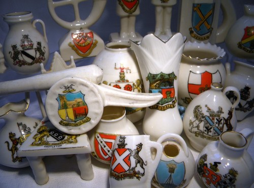 Crested china selection b35 - selection,