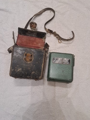 Cowley automatic level and - cowley,