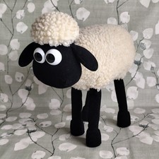 Shaun The Sheep Soft Plush Toy Walking and Bleating 1989 Boots Vintage VGC Rare